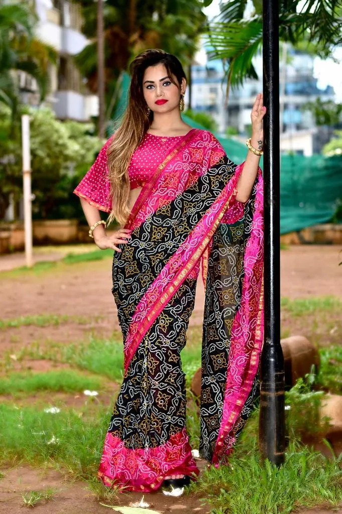 Beautiful Manjri Block Print Bandhani Saree