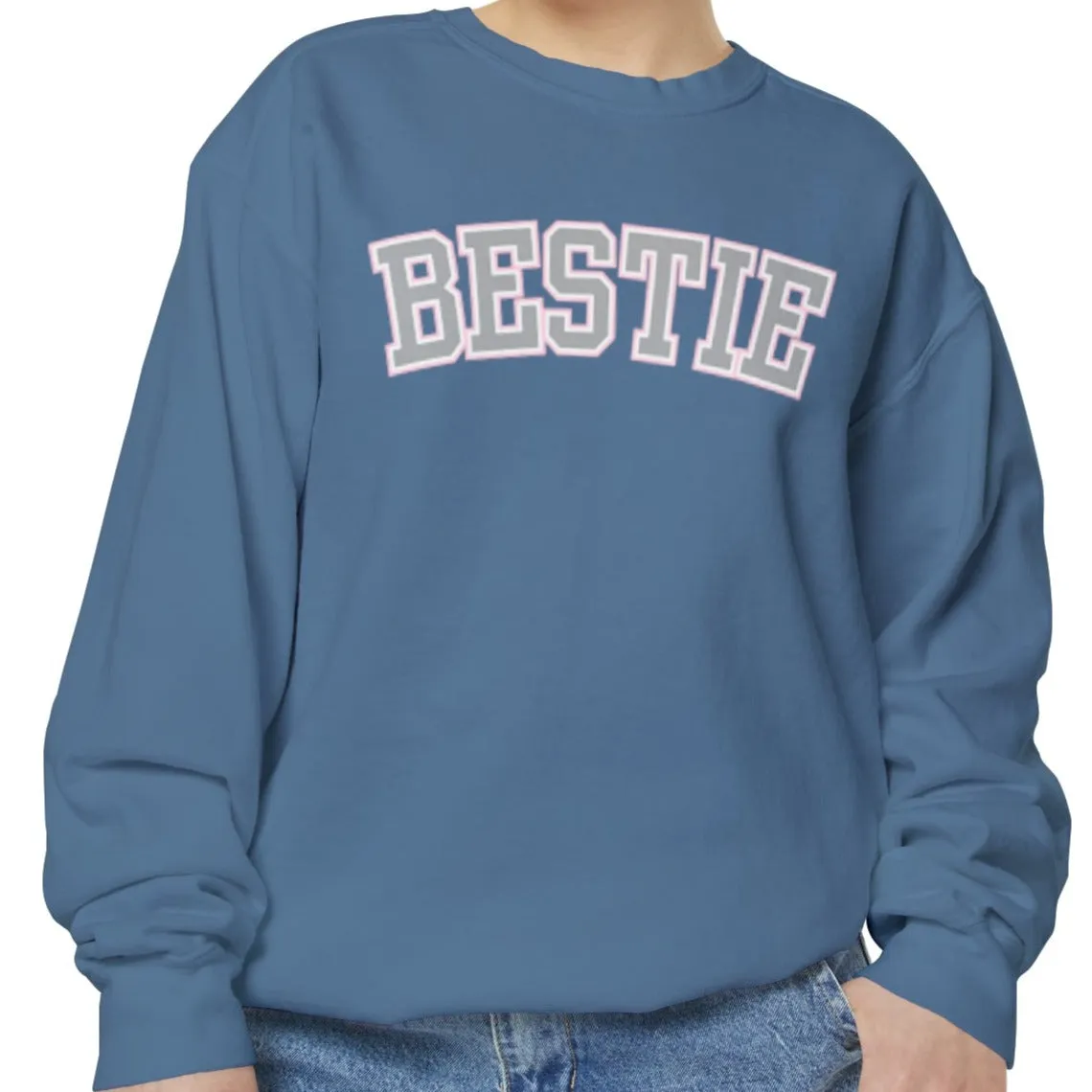Bestie Bliss Women's Comfort Colors Sweatshirt