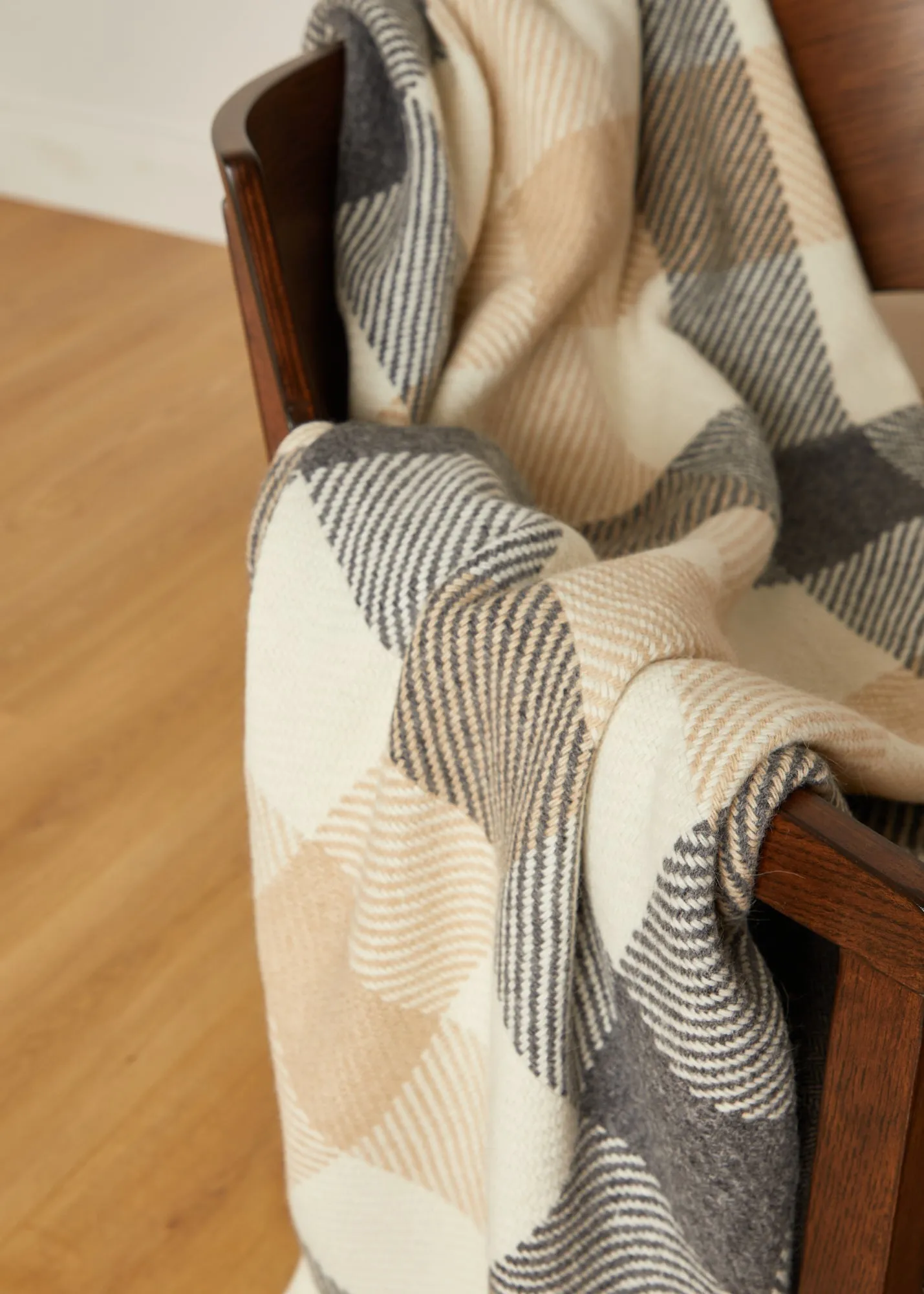 Foxford Classic Dublin Check Merino Throw