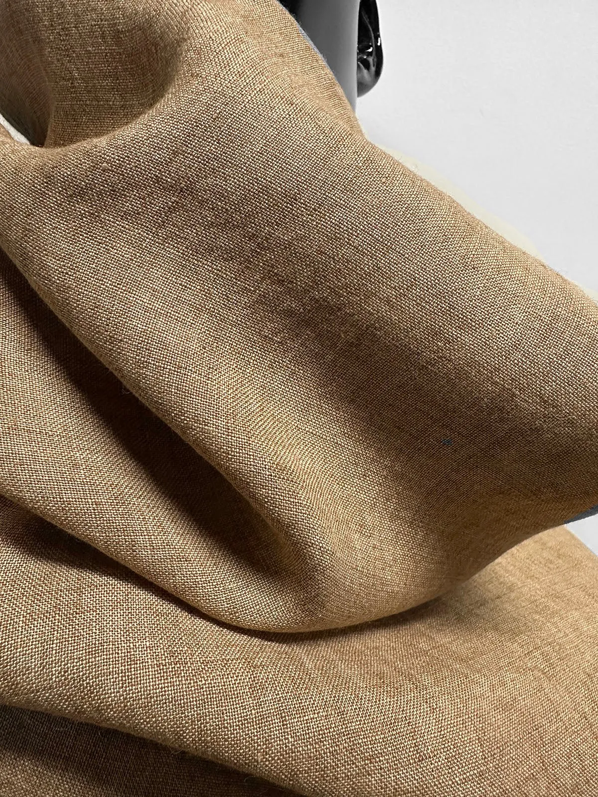 Luxury Italian Linen Shirting in Spelt Berry