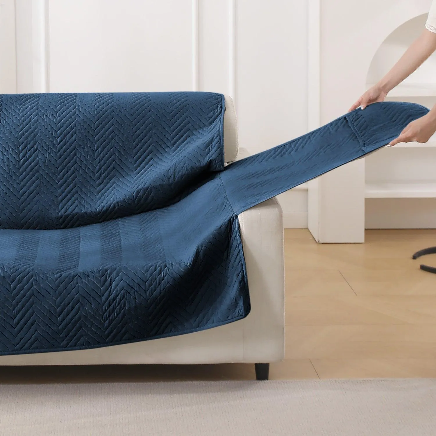 Quilted Sofa Cover with Pockets Mat for 1/2/3 Seater Sofa, Navy Blue
